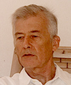 Dr. Wilfried Hoffer